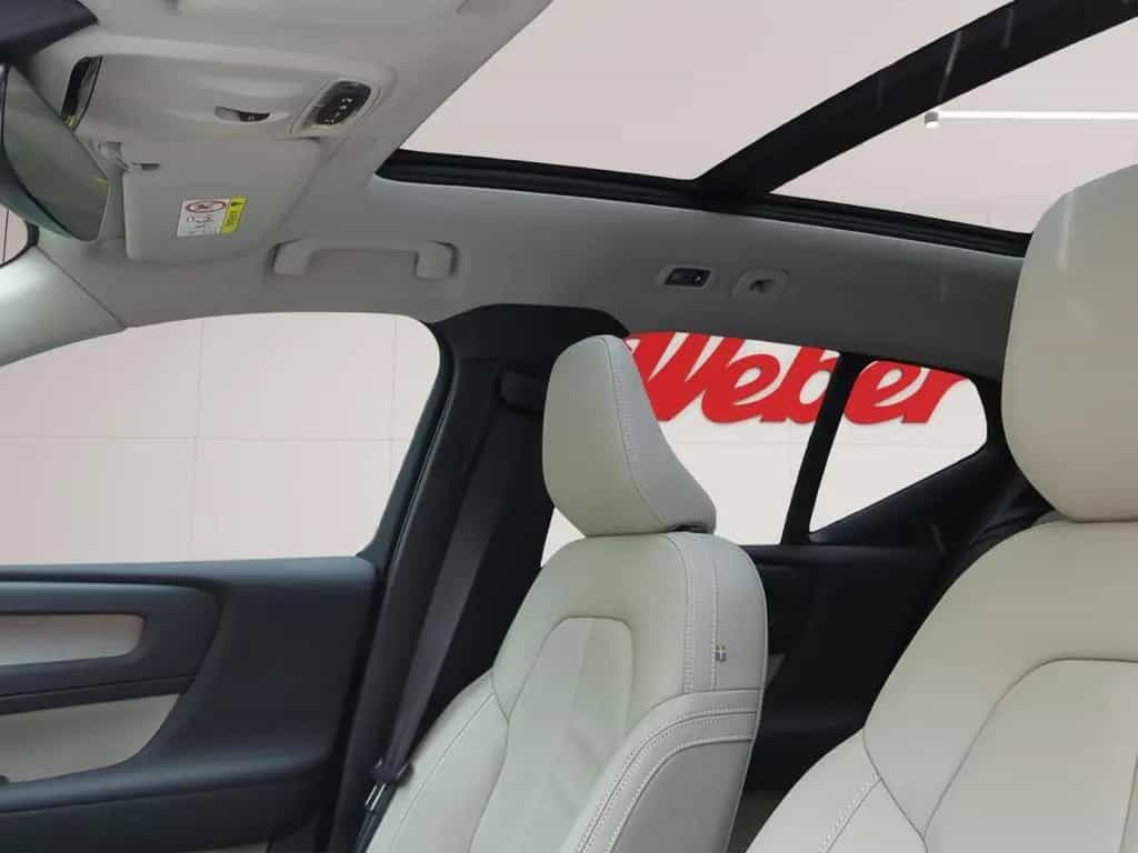 Volvo XC40 B4 Inscription *360*HK*Pano*e-Sitze*ACC* 08/2022-photo-14