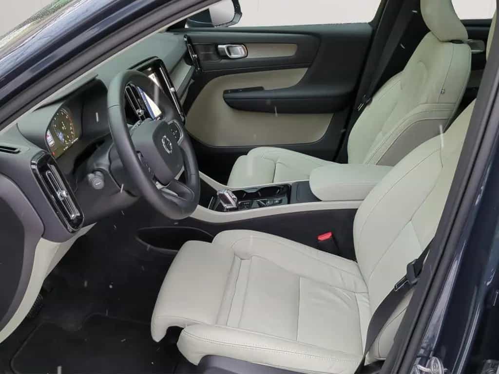Volvo XC40 B4 Inscription *360*HK*Pano*e-Sitze*ACC* 08/2022-photo-15