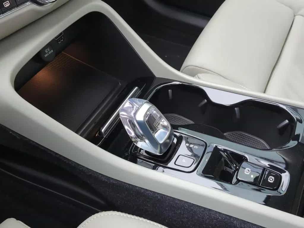 Volvo XC40 B4 Inscription *360*HK*Pano*e-Sitze*ACC* 08/2022-photo-19