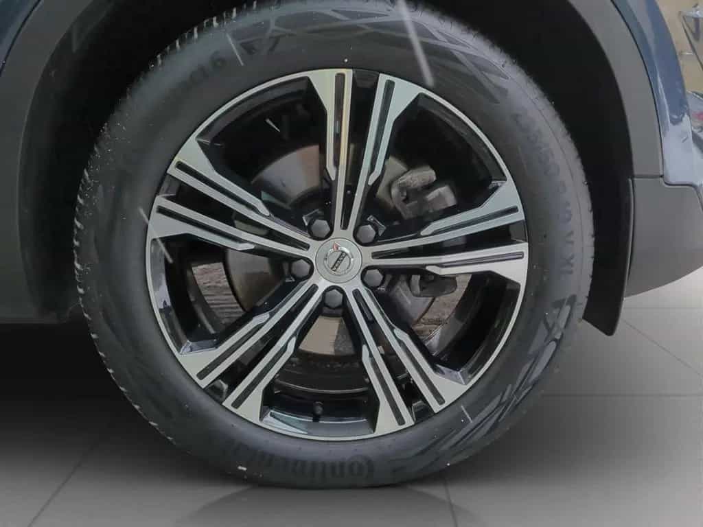 Volvo XC40 B4 Inscription *360*HK*Pano*e-Sitze*ACC* 08/2022-photo-25