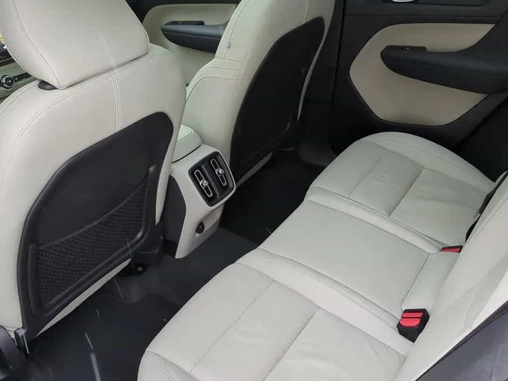 Volvo XC40 B4 Inscription *360*HK*Pano*e-Sitze*ACC* 08/2022-photo-28