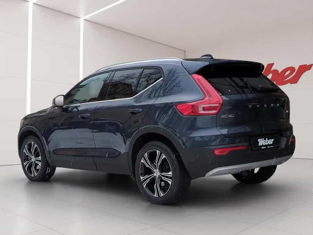 Volvo XC40 B4 Inscription *360*HK*Pano*e-Sitze*ACC* 08/2022-photo-3