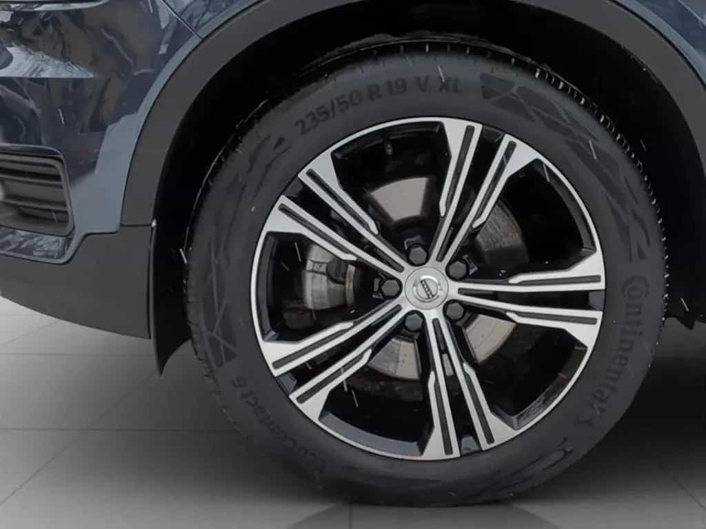 Volvo XC40 B4 Inscription *360*HK*Pano*e-Sitze*ACC* 08/2022-photo-6