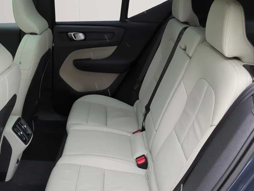 Volvo XC40 B4 Inscription *360*HK*Pano*e-Sitze*ACC* 08/2022-photo-9