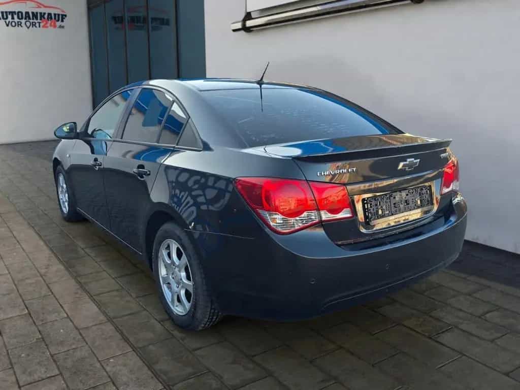 Chevrolet Cruze LT 2.0 D*Klima**2JGarantie* Klima 03/2011-photo-4