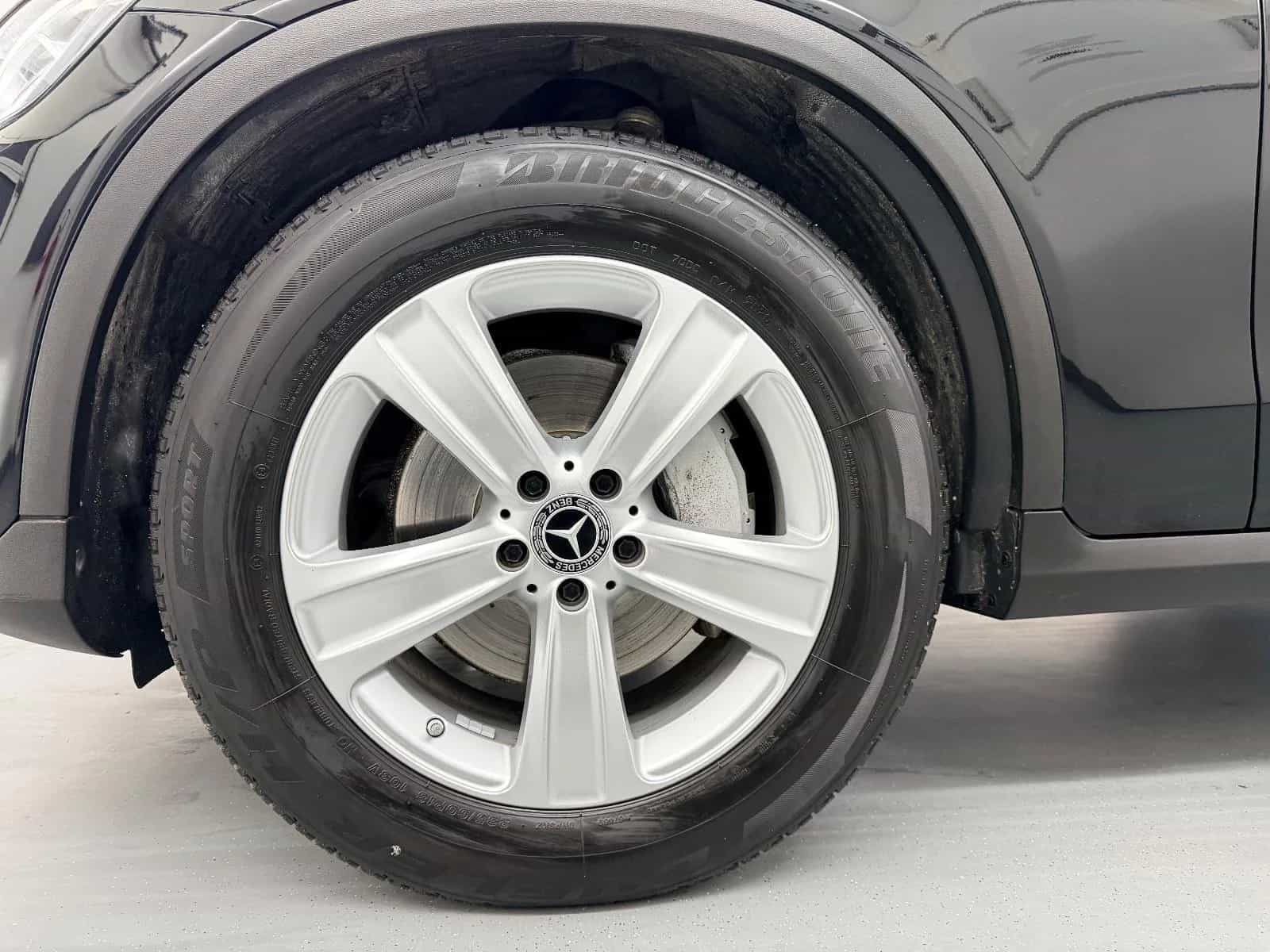 Mercedes-Benz GLC-Class 300 12/2020-photo-22