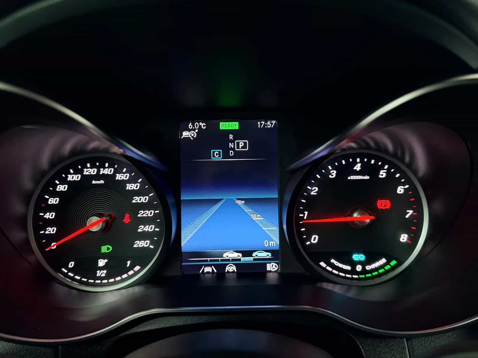 Mercedes-Benz GLC-Class 300 12/2020-photo-24