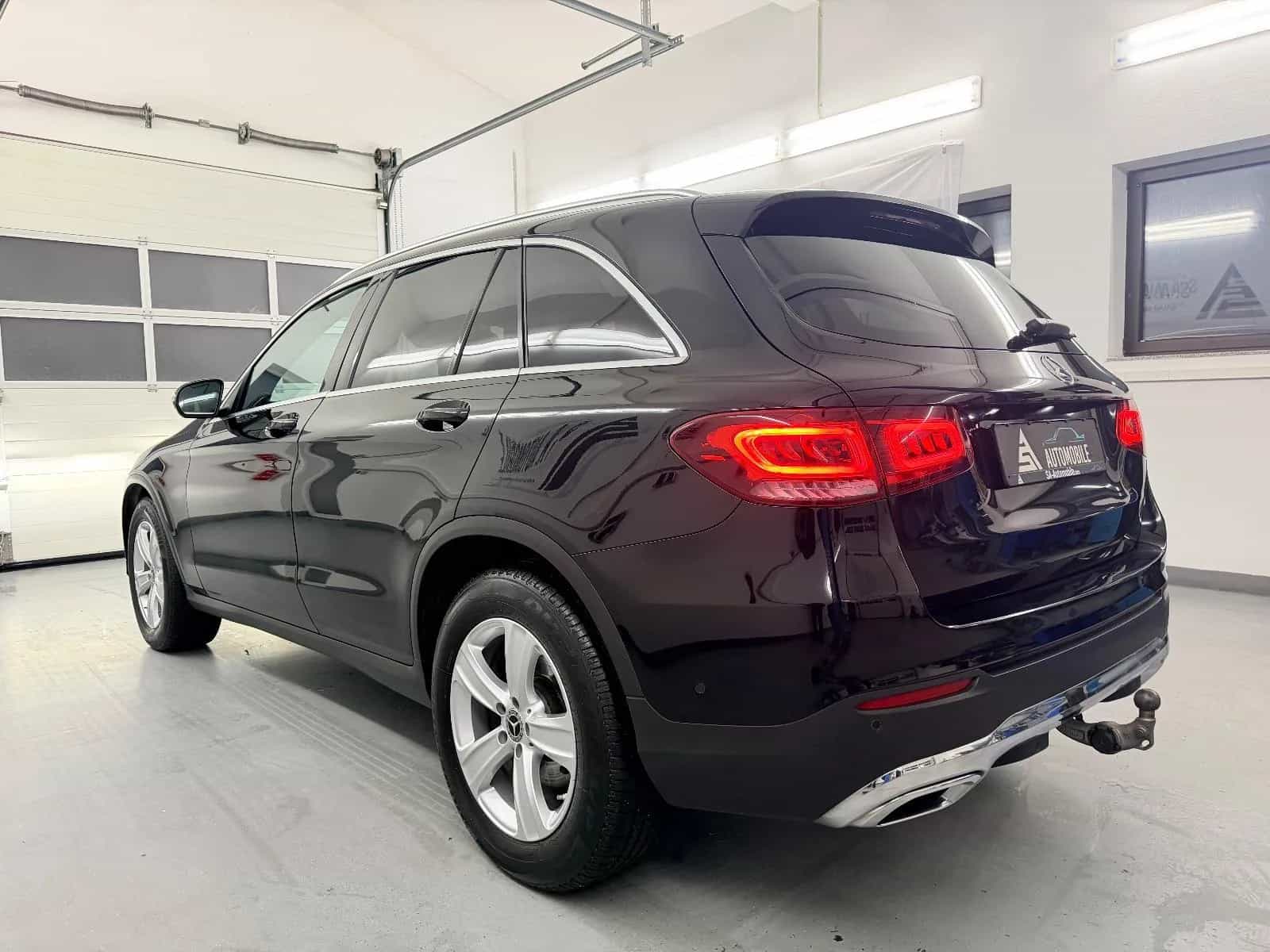 Mercedes-Benz GLC-Class 300 12/2020-photo-4