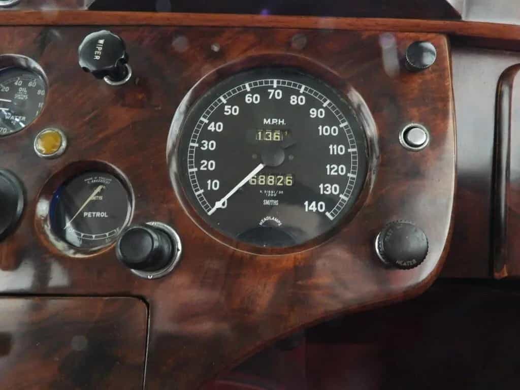 Jaguar XJ6 1968 XK 140 3.4 SE FHC 07/1955-photo-4