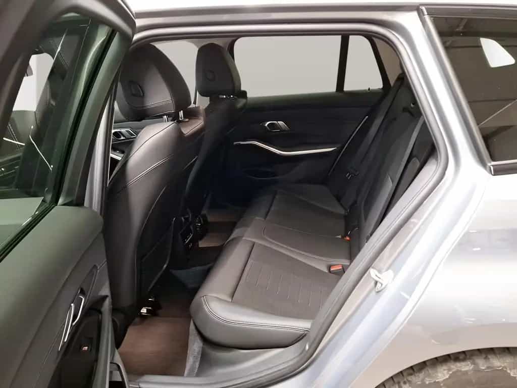 BMW 3 Series i Touring LiveCockpitProf Kamera Driv.Assist 12/2022-photo-5