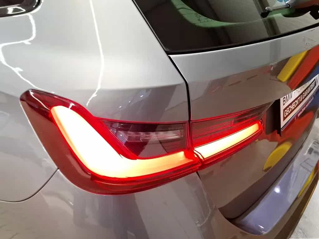 BMW 3 Series i Touring LiveCockpitProf Kamera Driv.Assist 12/2022-photo-9