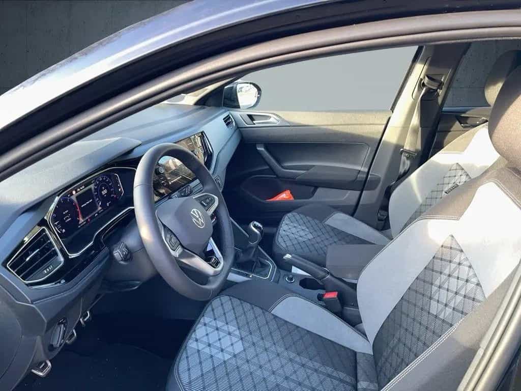 Volkswagen Taigo R-Line 1.0 TSI 6-Gang Navi, Kamera 10/2025-photo-9
