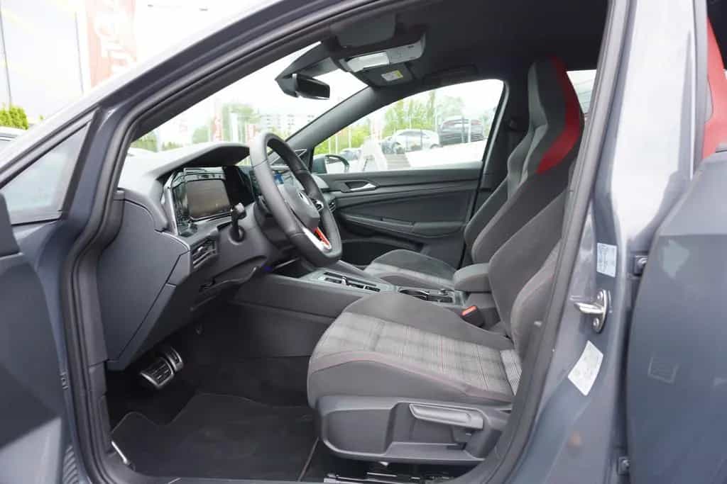 Volkswagen Golf VIII 2.0 GTI LED Head-Up HarmanKardon Navi 11/2020-photo-9