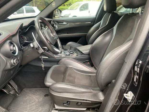 Alfa Romeo Stelvio 2.9 Bi-Turbo V6 510 CV AT8 Qu 05/2018-photo-8