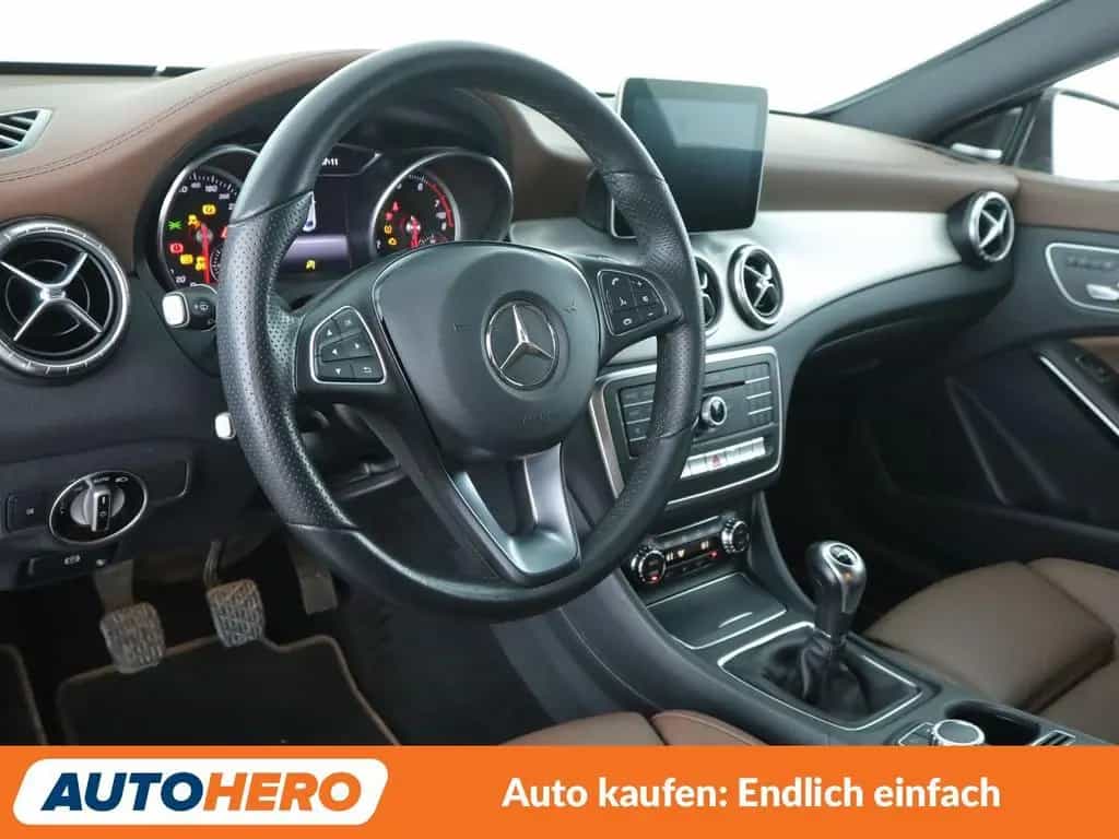 Mercedes-Benz CLA 220 Shooting Brake CLA-Klasse CLA 250 Urban*NAVI*LED*TEMPO*CAM* 04/2018-photo-10