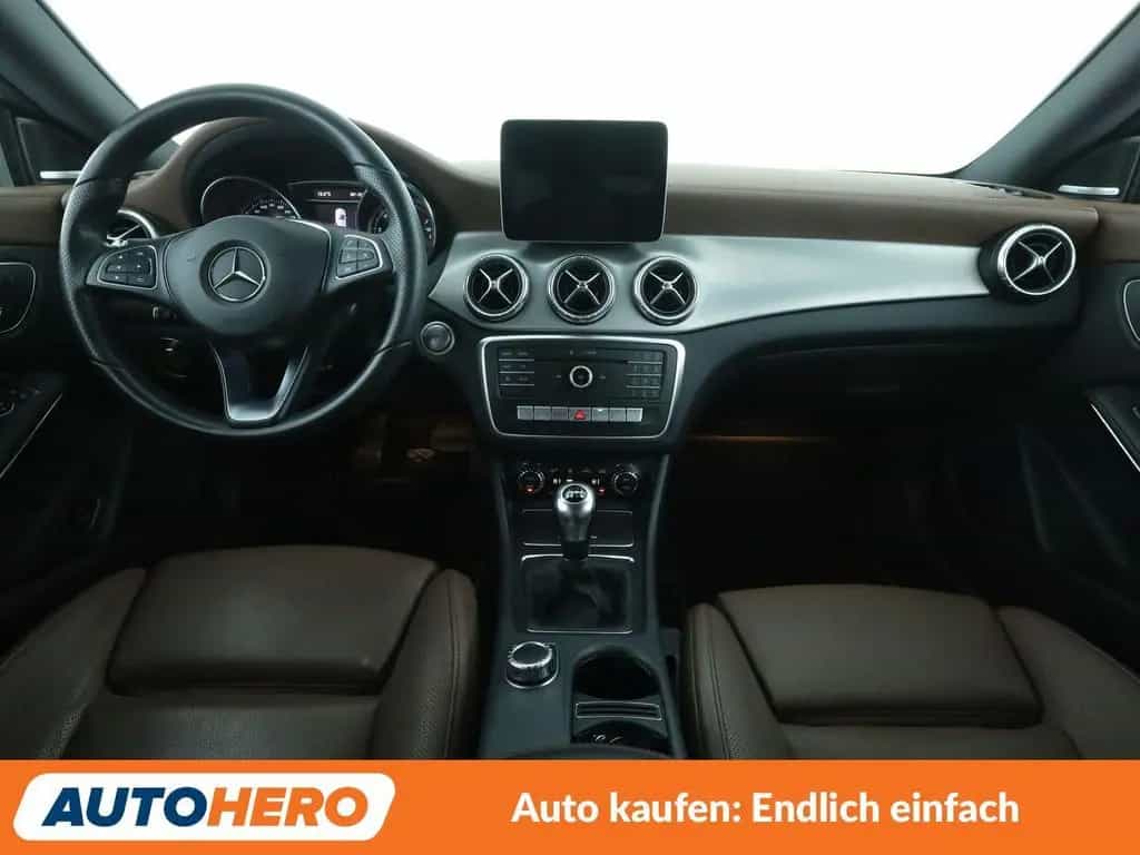 Mercedes-Benz CLA 220 Shooting Brake CLA-Klasse CLA 250 Urban*NAVI*LED*TEMPO*CAM* 04/2018-photo-11