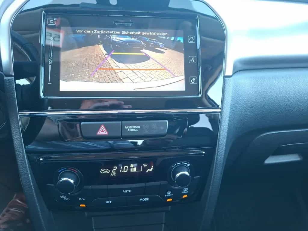 Suzuki Vitara 1.4 Comfort Automatik NAVI LED ACC 11/2021-photo-13