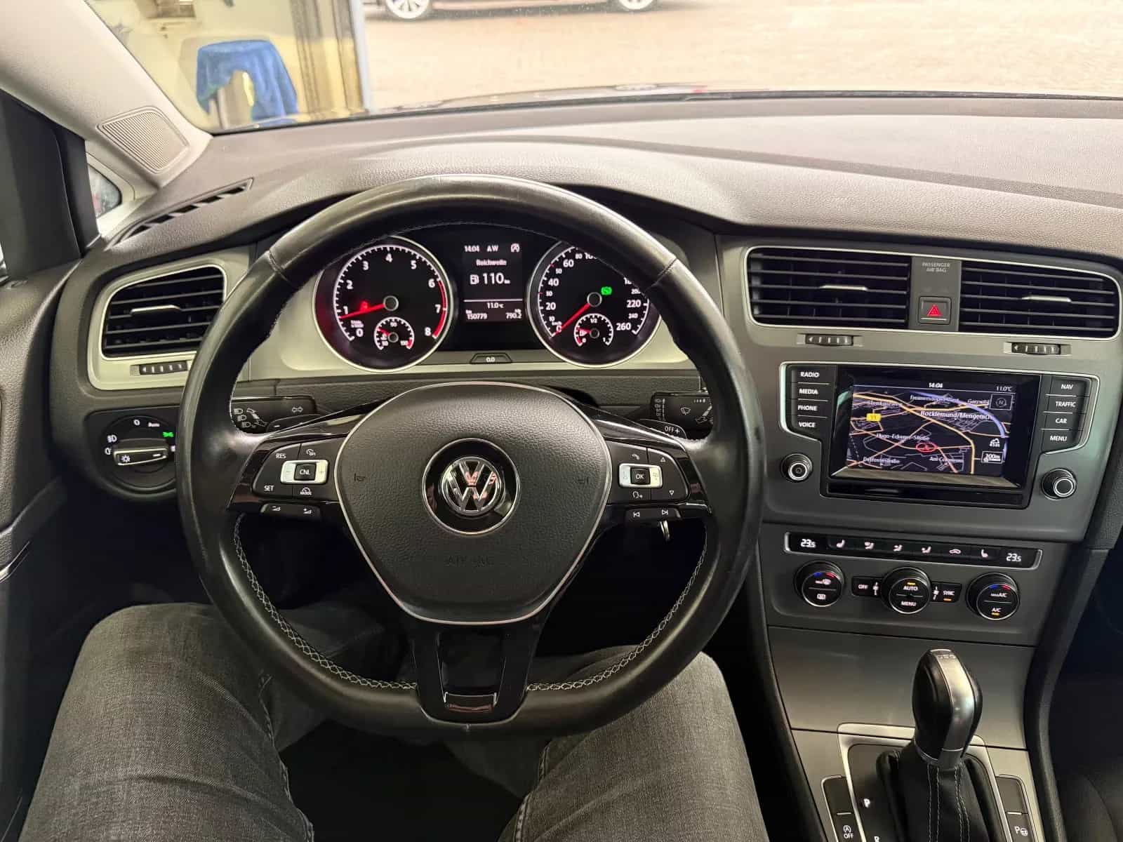 Volkswagen Golf Sportsvan VII Highline BMT/Start-Stopp 06/2015-photo-26