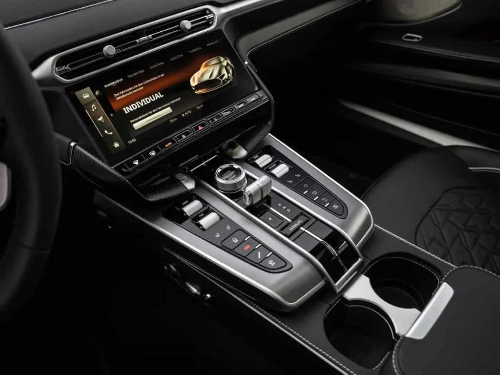 Aston Martin Vanquish null-photo-29