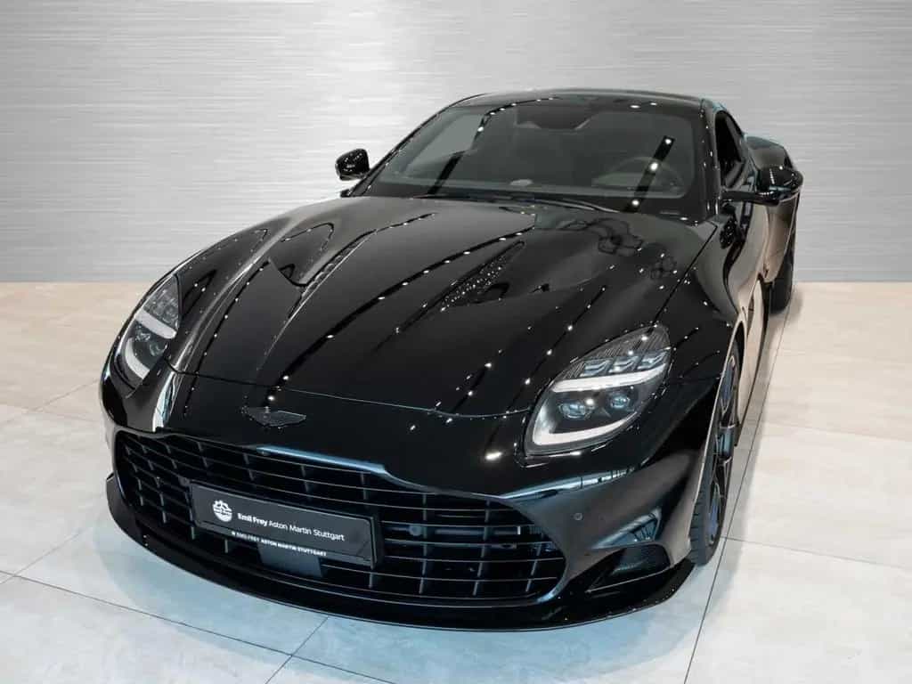 Aston Martin Vanquish 01/2026-photo-13