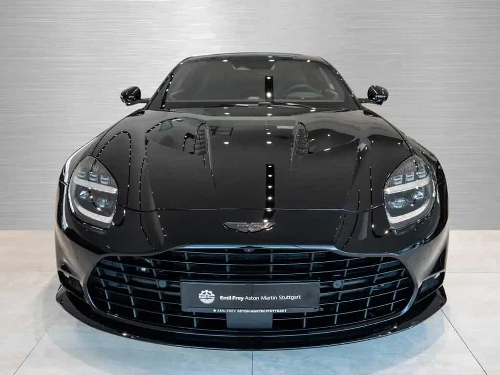 Aston Martin Vanquish 01/2026-photo-6