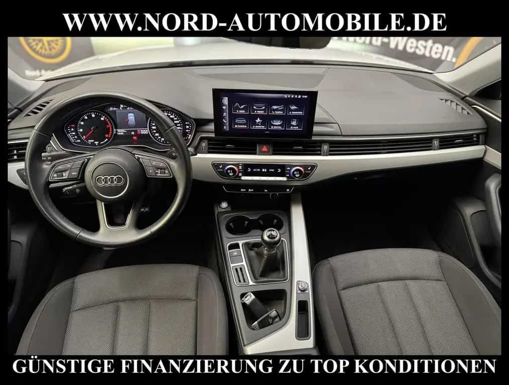 Audi A4 Avant Advanced 35TFSI Navi/Matrix/APS 10/2020-photo-17