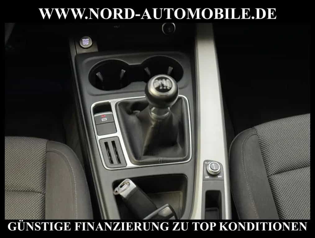 Audi A4 Avant Advanced 35TFSI Navi/Matrix/APS 10/2020-photo-18