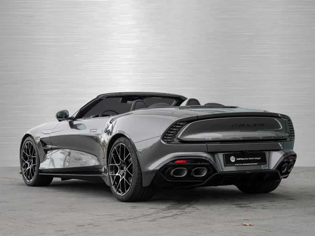 Aston Martin Vanquish Volante null-photo-14