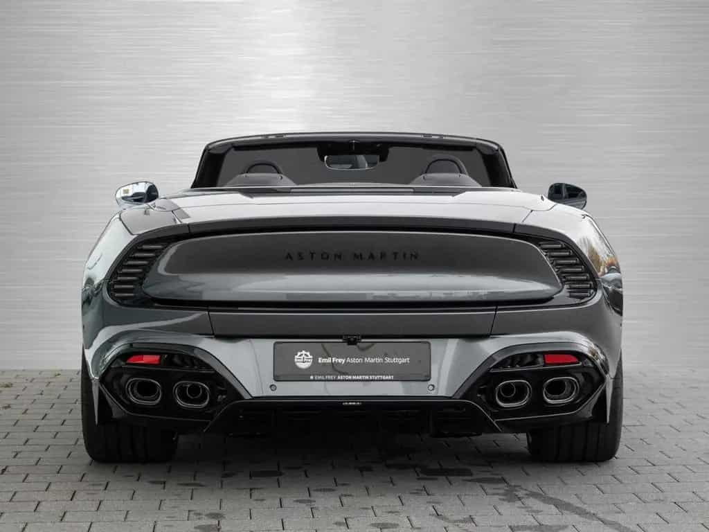 Aston Martin Vanquish Volante null-photo-23