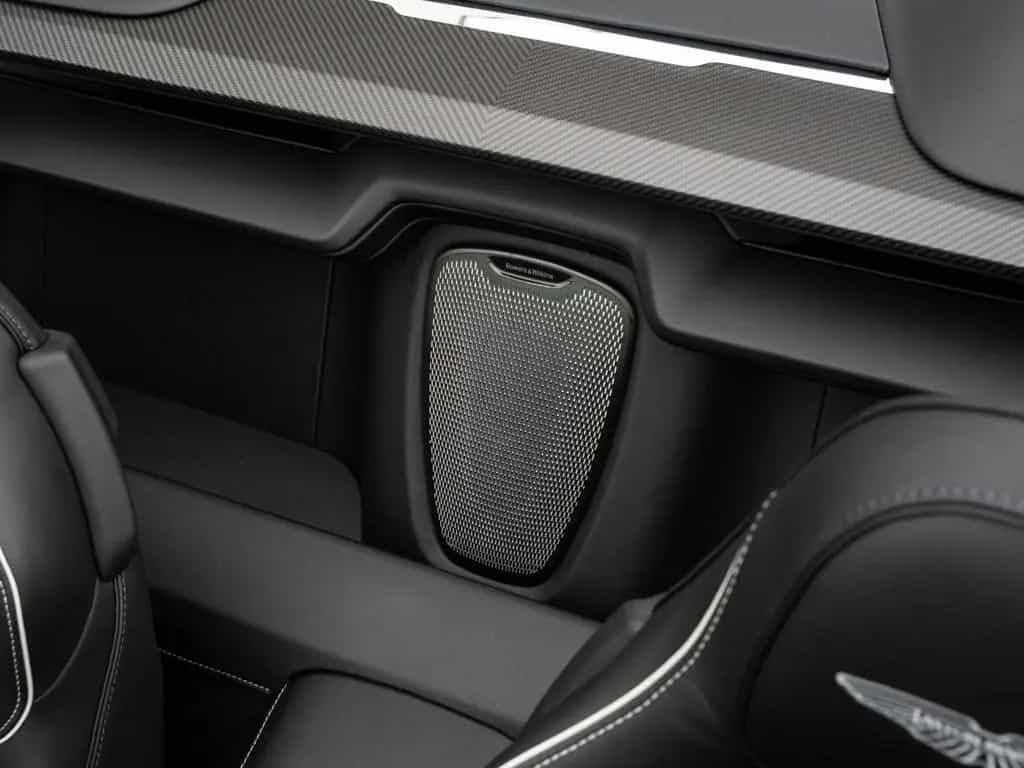 Aston Martin Vanquish Volante null-photo-42