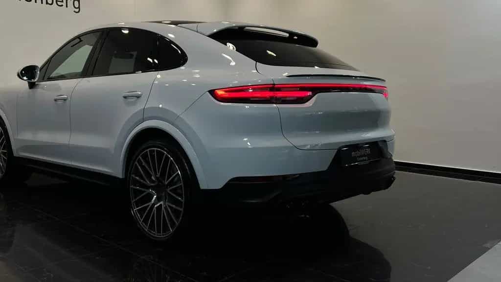 Porsche Cayenne Coupe Standh. AHK Luftf. Matrix 18W. HuD 05/2019-photo-6