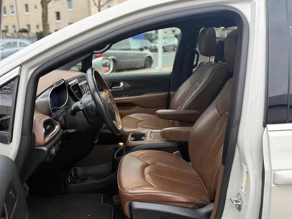 Chrysler Pacifica 3.6l V6 Pacifica Limited S + Entertainment 07/2020-photo-10