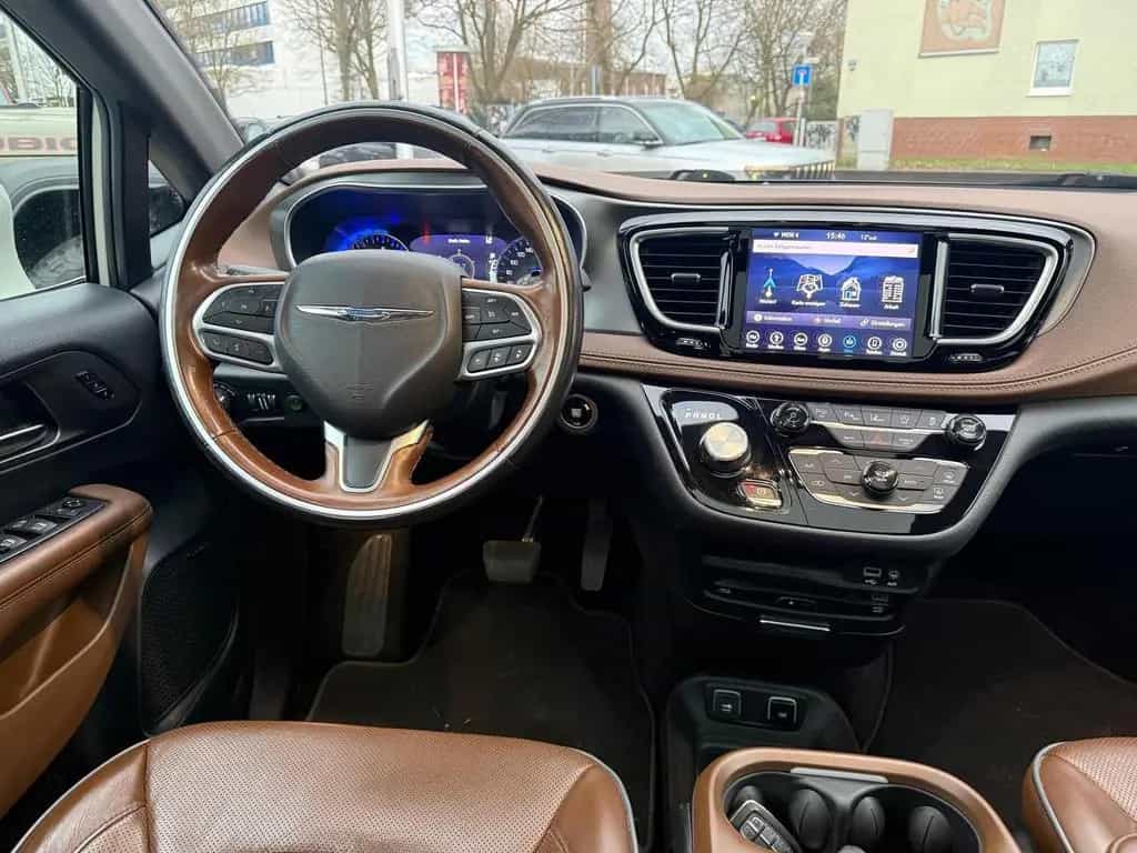 Chrysler Pacifica 3.6l V6 Pacifica Limited S + Entertainment 07/2020-photo-19