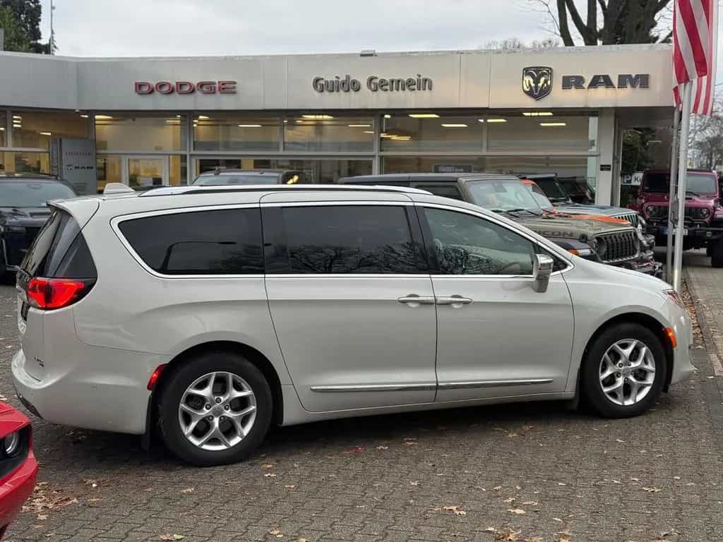 Chrysler Pacifica 3.6l V6 Pacifica Limited S + Entertainment 07/2020-photo-3