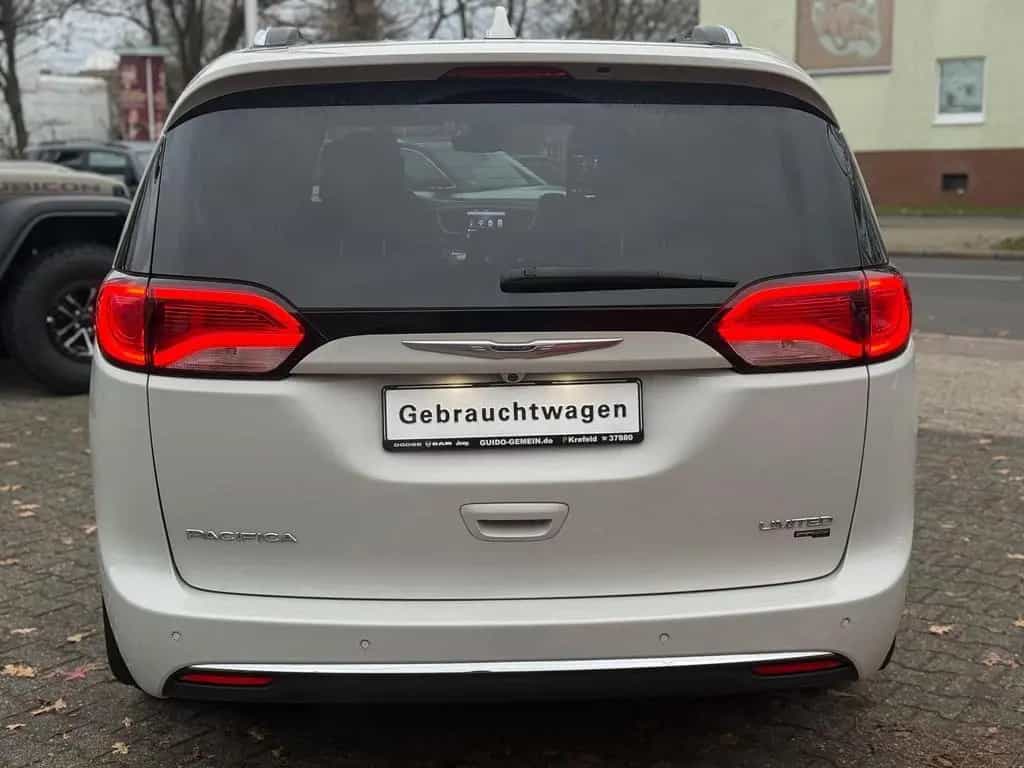 Chrysler Pacifica 3.6l V6 Pacifica Limited S + Entertainment 07/2020-photo-4