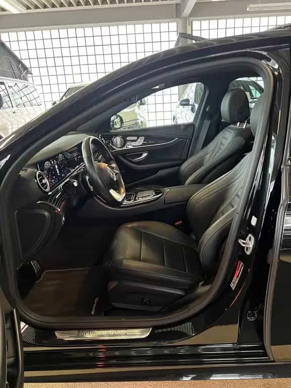 Mercedes-Benz E 400 d 4Matic AMG LINE *PANO*designo-manufaktur 11/2020-photo-11
