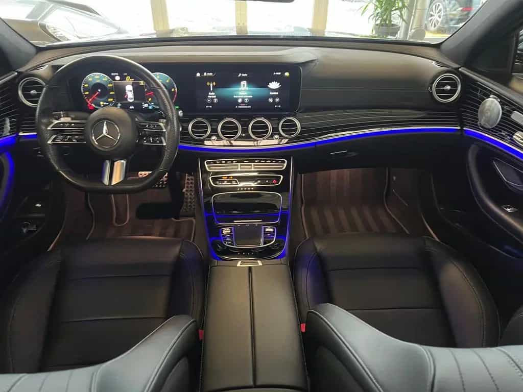 Mercedes-Benz E 400 d 4Matic AMG LINE *PANO*designo-manufaktur 11/2020-photo-19