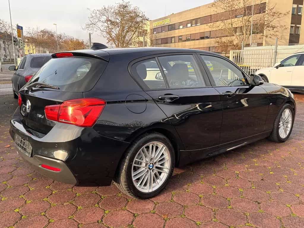 BMW 118 d M Sport RFKA LED NAVI PROF MEMORY 01/2018-photo-4