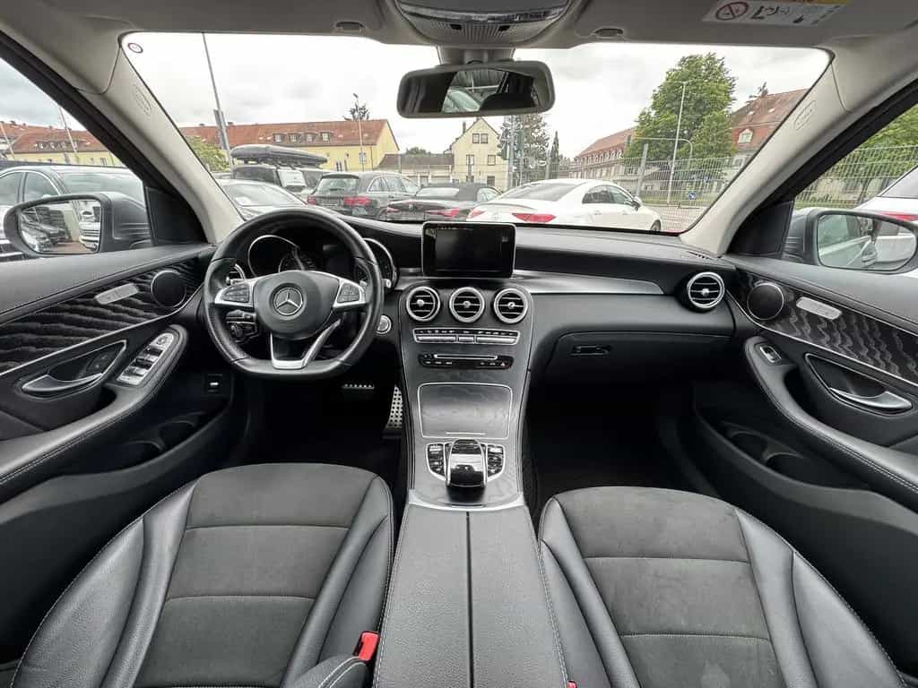 Mercedes-Benz GLC 250 4Matic AMG LINE ACC DTR 360° KAMERA LED 11/2017-photo-16