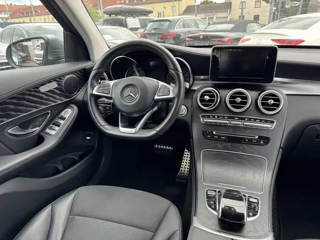 Mercedes-Benz GLC 250 4Matic AMG LINE ACC DTR 360° KAMERA LED 11/2017-photo-17