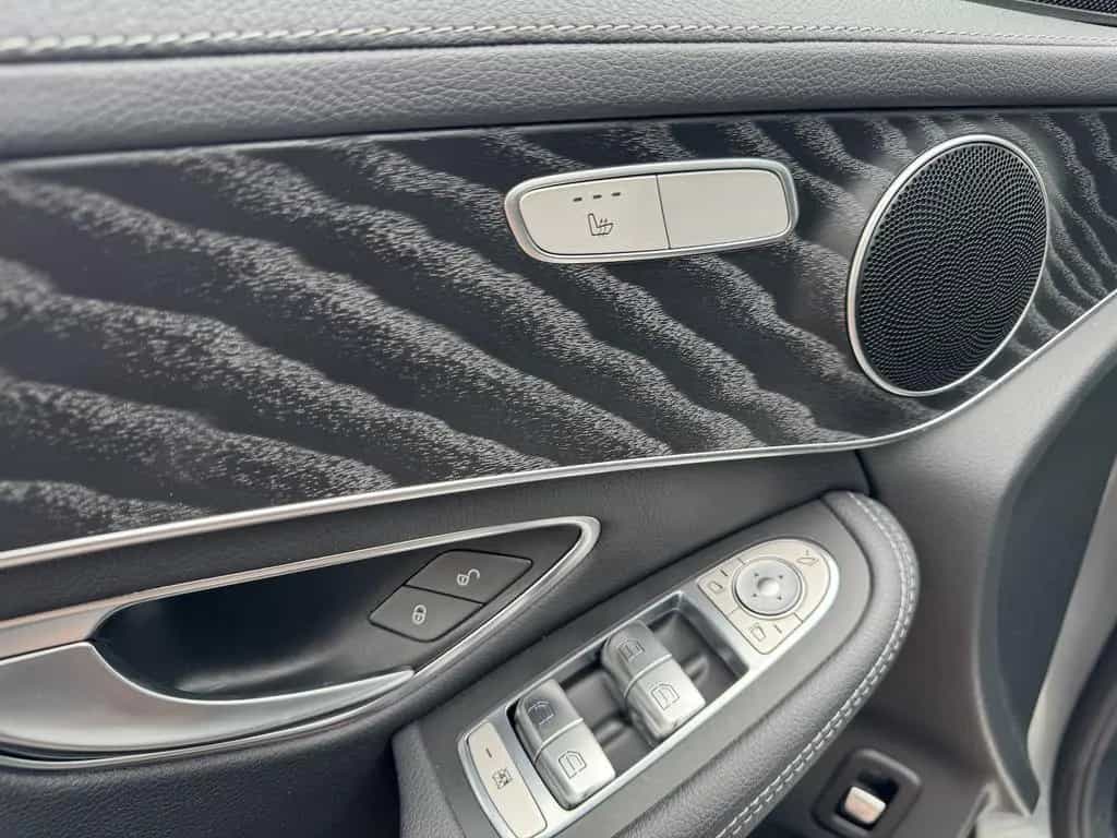 Mercedes-Benz GLC 250 4Matic AMG LINE ACC DTR 360° KAMERA LED 11/2017-photo-26