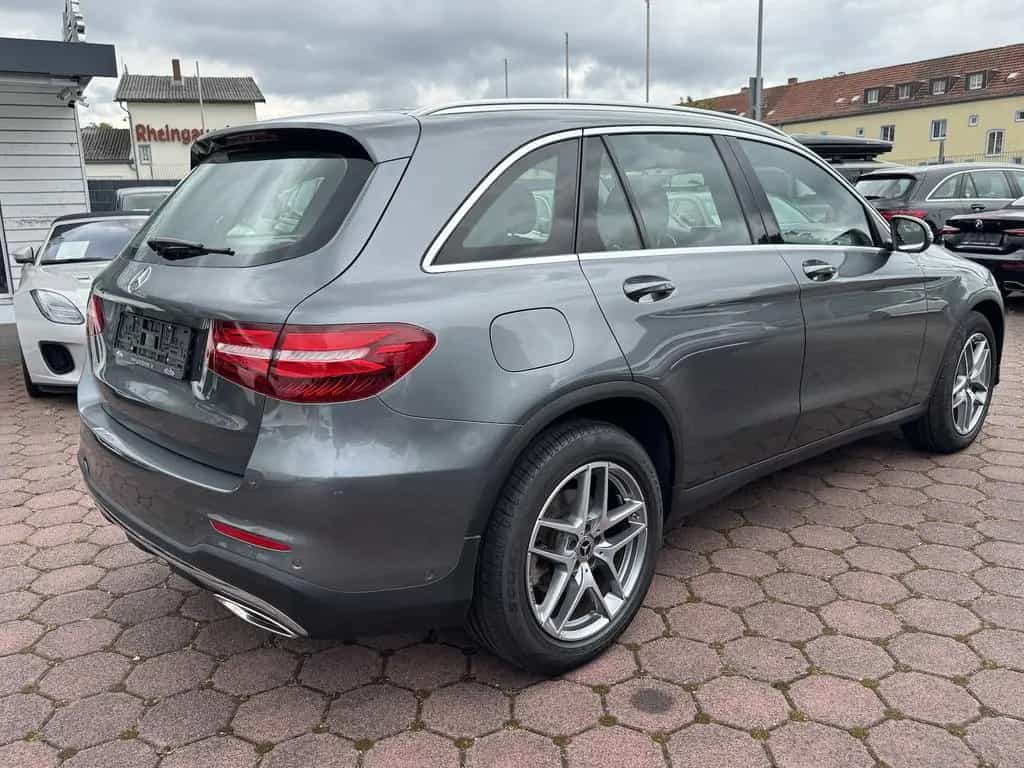 Mercedes-Benz GLC 250 4Matic AMG LINE ACC DTR 360° KAMERA LED 11/2017-photo-4