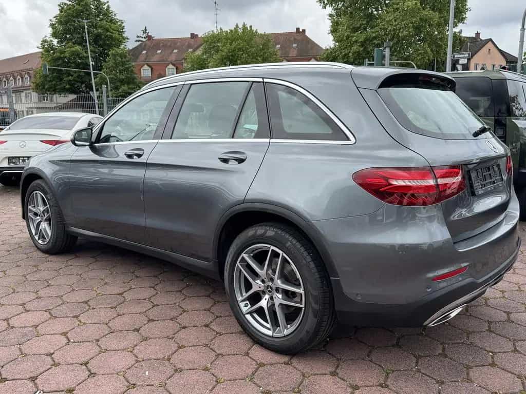 Mercedes-Benz GLC 250 4Matic AMG LINE ACC DTR 360° KAMERA LED 11/2017-photo-6