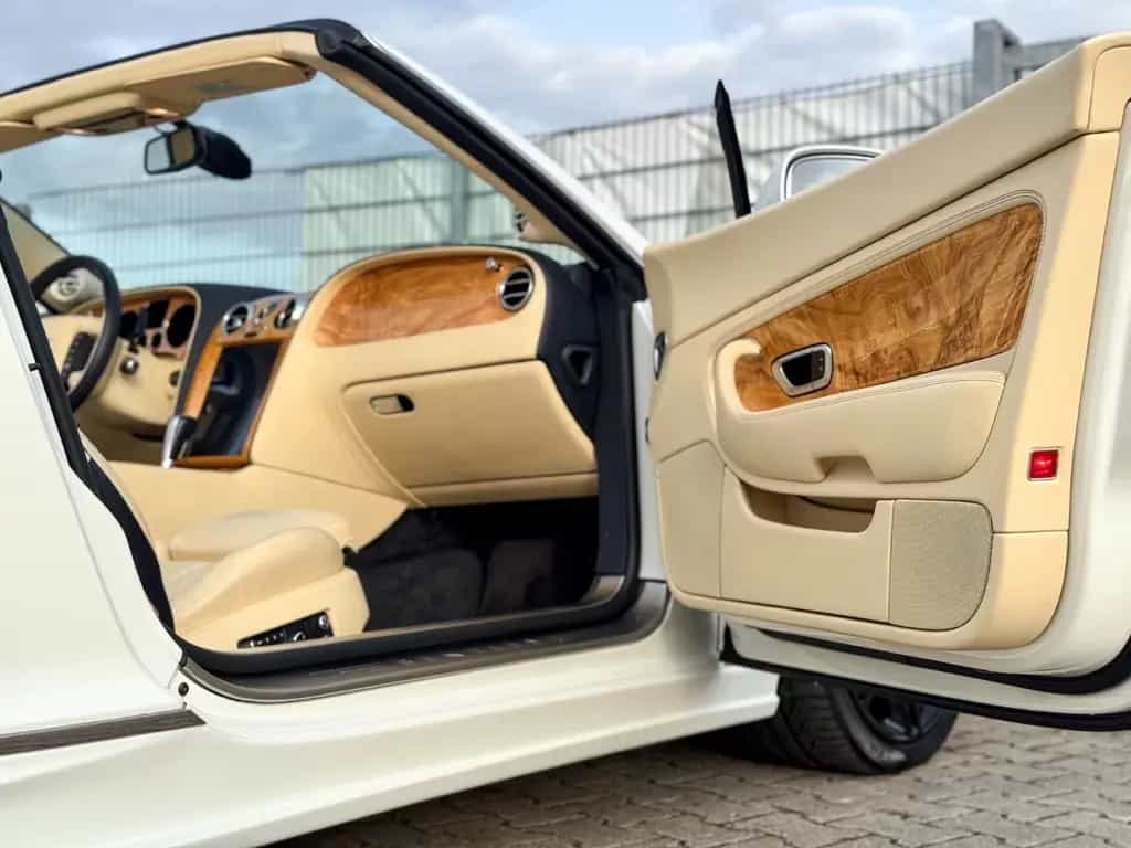 Bentley Continental GTC *MANSORY*JAPAN*TOLLER-ZUSTAND*TOP 03/2010-photo-19