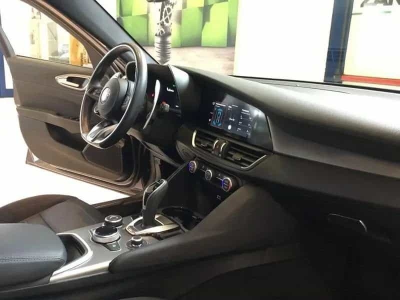Other Other Alfa Romeo Giulia Giulia 2.0 Turbo 280 CV AT8 AW 05/2024-photo-12