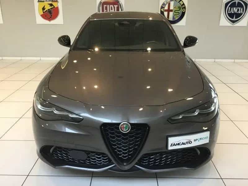 Other Other Alfa Romeo Giulia Giulia 2.0 Turbo 280 CV AT8 AW 05/2024-photo-3