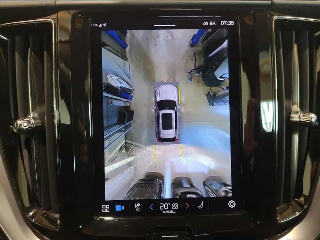 Volvo XC60 XC 60 Momentum Pro 2WD 10/2021-photo-11