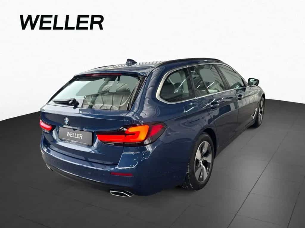 BMW 5 Series 520d xDrive Touring Aut. Laser,HuD,PA,St+Go,DA 11/2021-photo-0