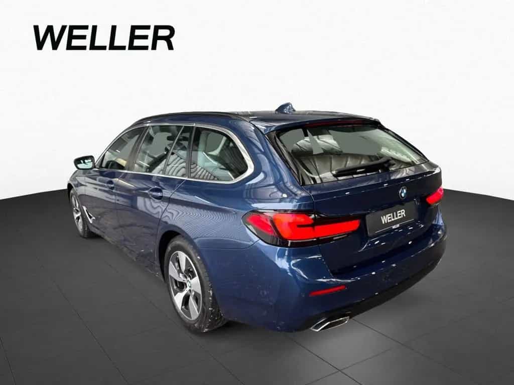 BMW 5 Series 520d xDrive Touring Aut. Laser,HuD,PA,St+Go,DA 11/2021-photo-1