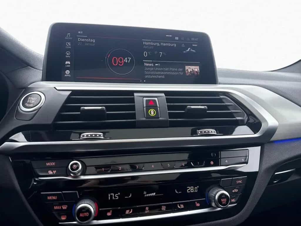 BMW X3 xDrive30d M SPORT AdLED,AHK,Pano,HiFi,HUD,Kam 09/2021-photo-9